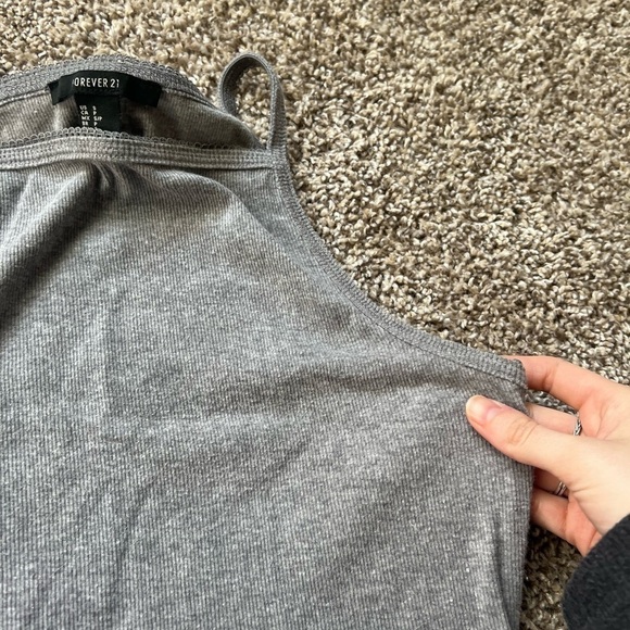 Forever 21 Gray Ribbed Square Neck Cropped Tank Top - Picture 4 of 5